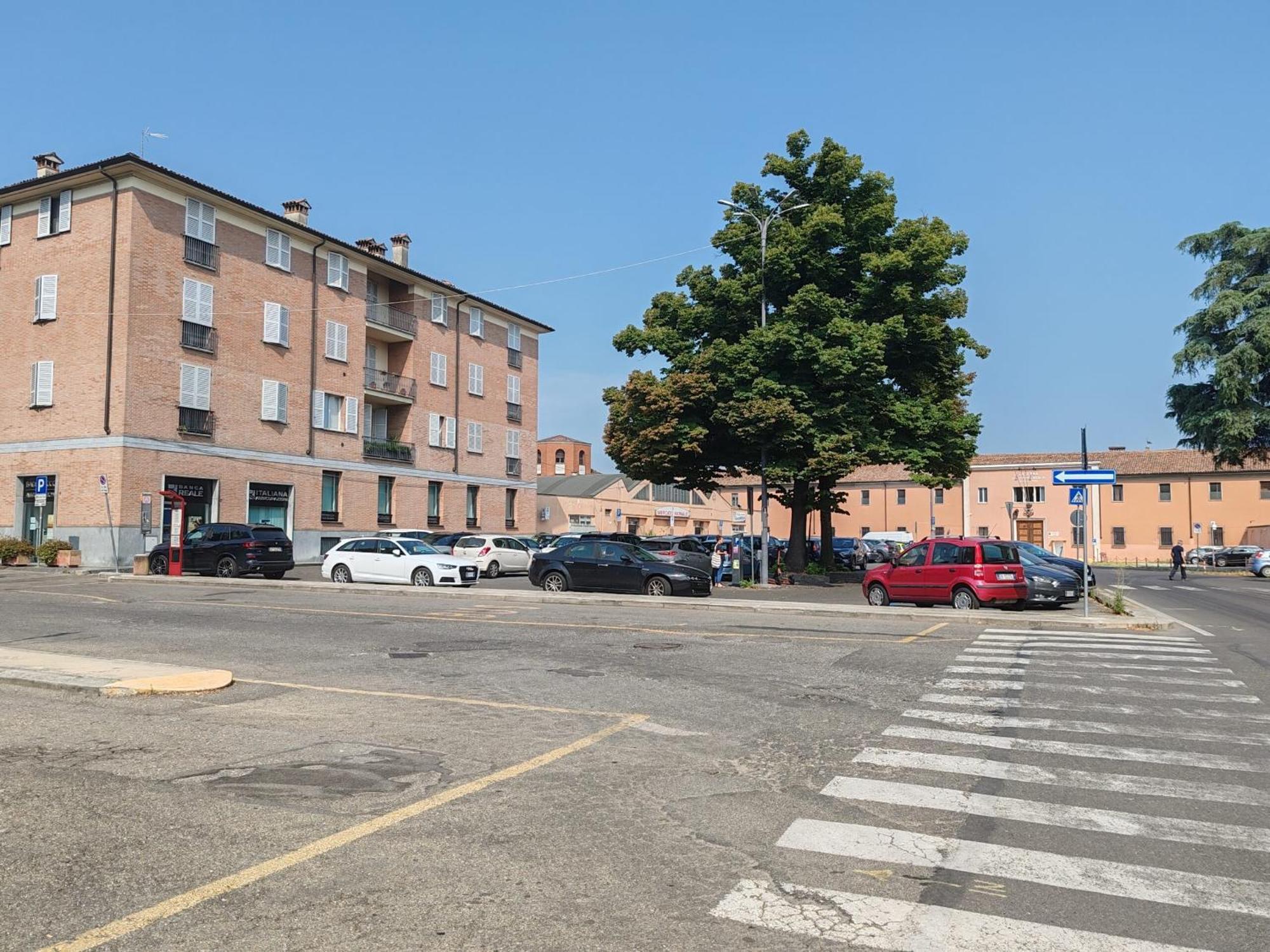 Zerbion Collection - Palazzina Scotti Apartment Piacenza Luaran gambar